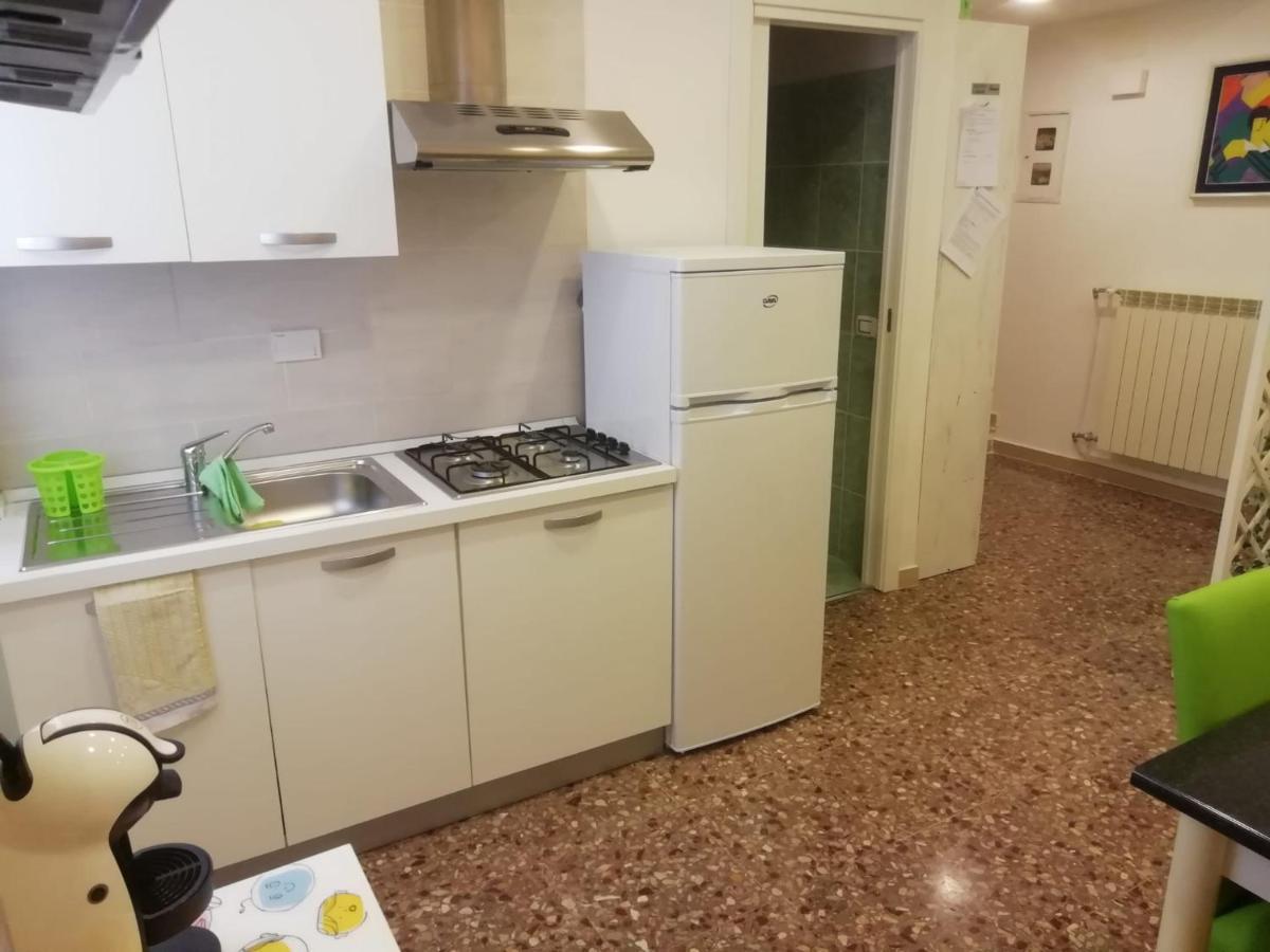 Apartment Urbino 33 Rome Exterior photo