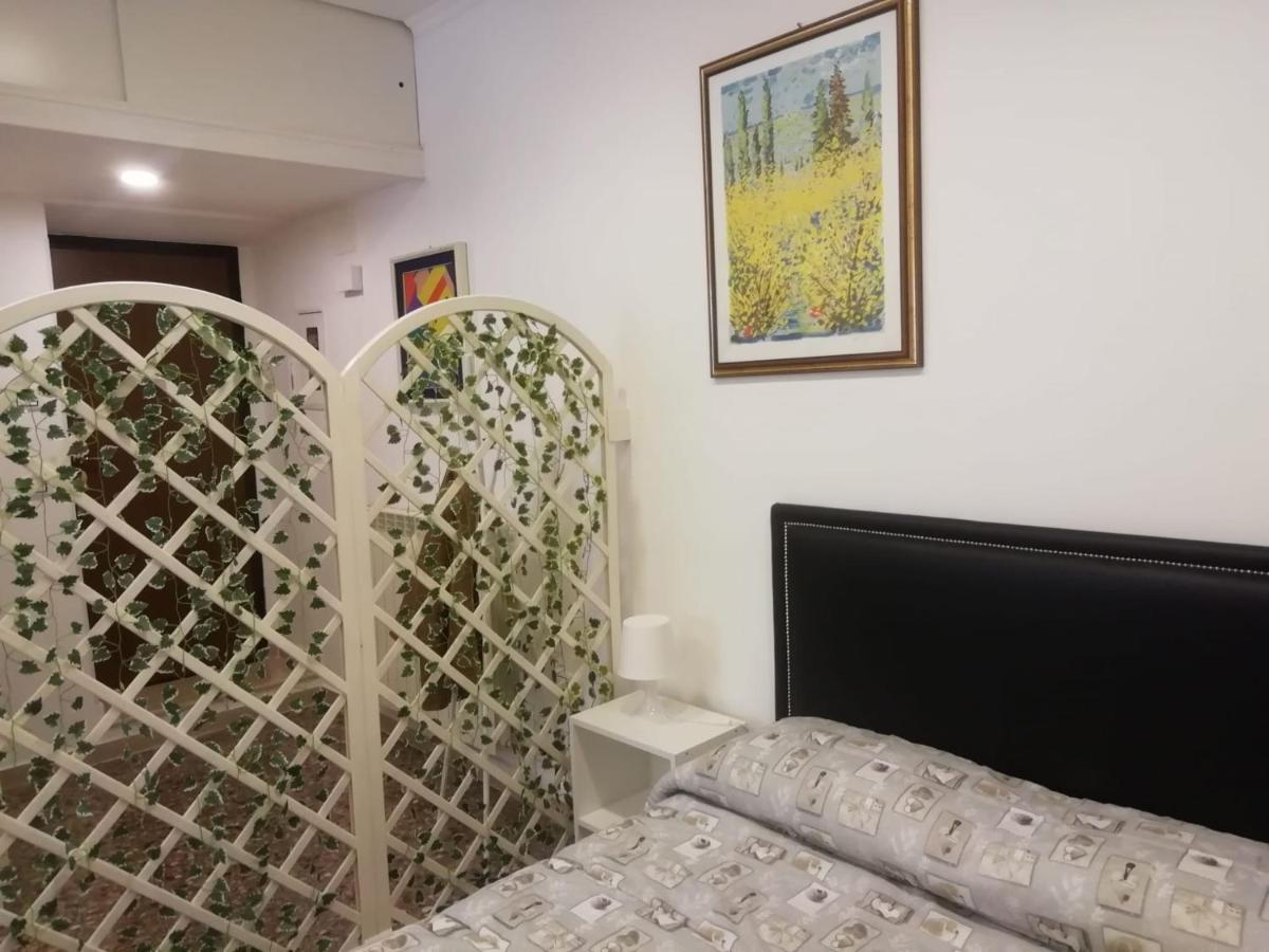 Apartment Urbino 33 Rome Exterior photo